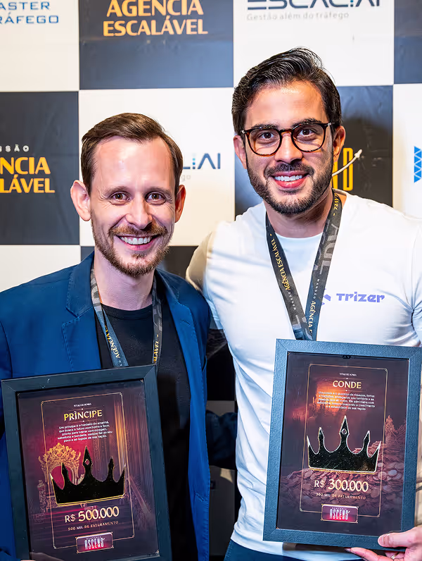 Lucas Renault (O Rei do Tráfego) Mansão Escalável Entrega de Placas.
